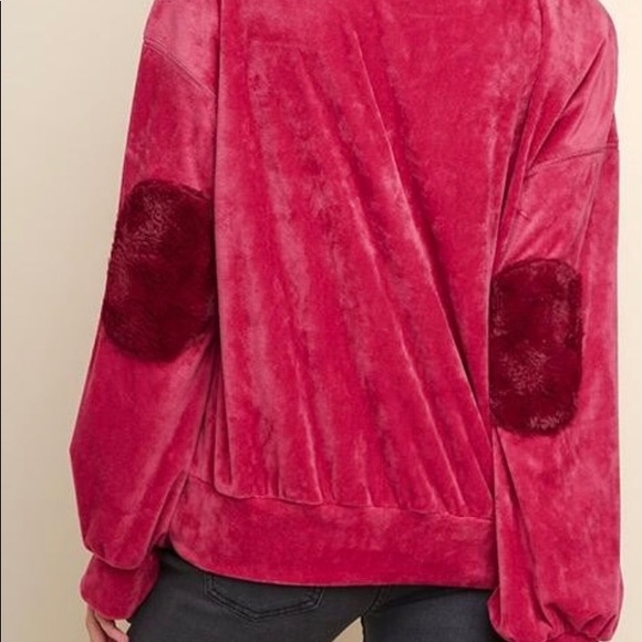 Ladies magenta pink sweatshirt like top - Picture 3 of 3